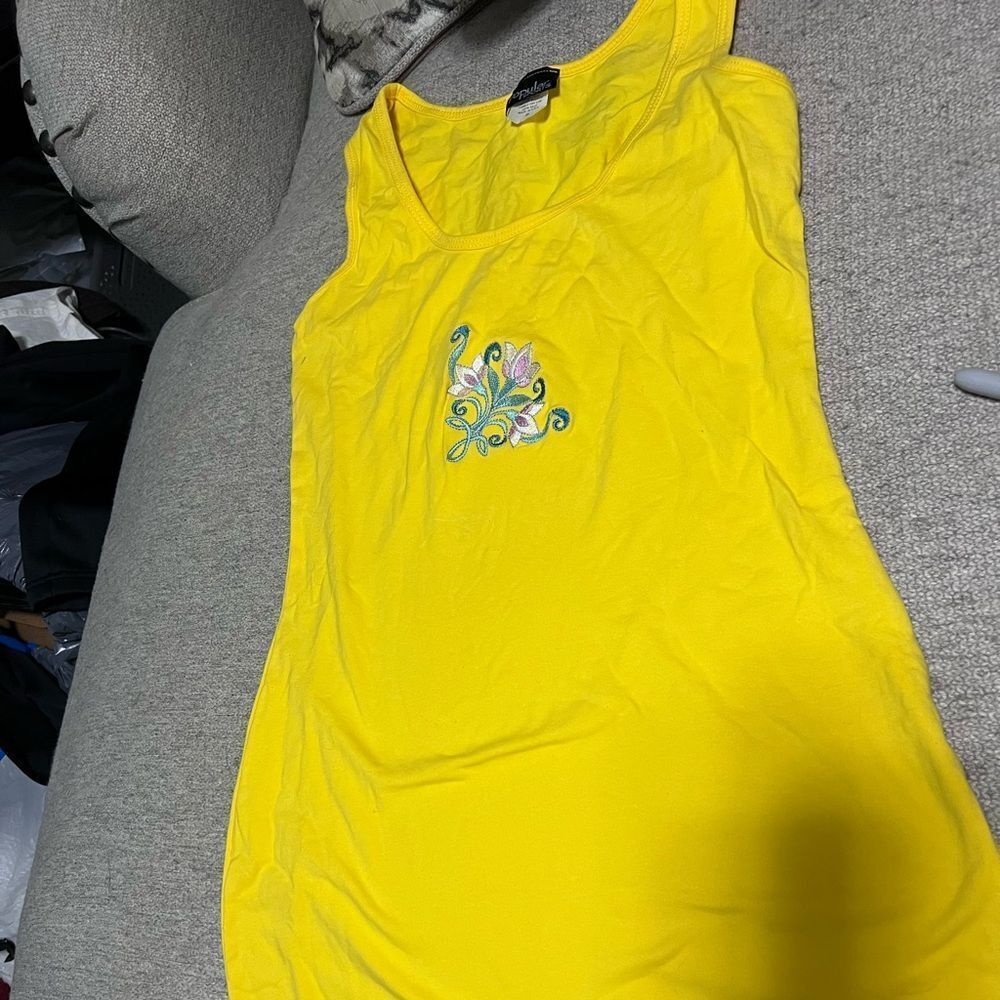 Yellow sports dress hand embroidered‎